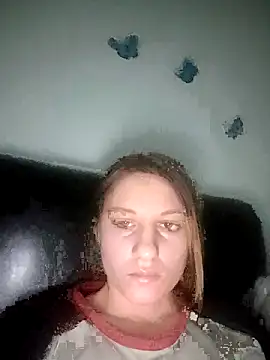 SandyCassie online show from 10-24-25, 05:37