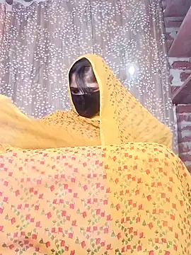 Rajni chauhan online show from 11-19-25, 04:12