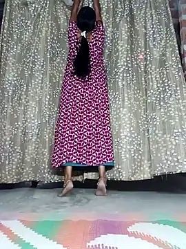 Rajni chauhan online show from 06-25-26, 06:23