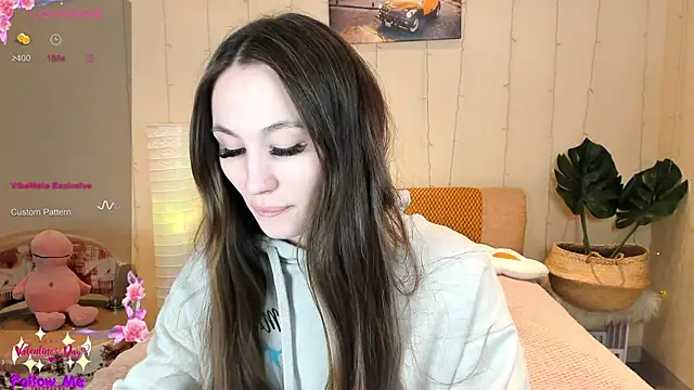 honeybuns lizzy online show from 02-16-26, 12:07