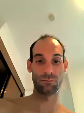 Snapshot of pollardoN65003 chatting on 11-01-25, 06:04 pollardoN65003 online show from 11-01-25, 06:04