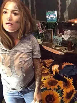 octaviatheillestt online show from 11-13-25, 08:02