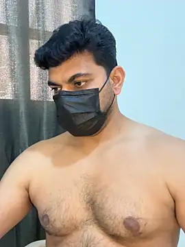 Snapshot of Handsome8677 chatting on 05-14-26, 08:10 Handsome8677 online show from 05-14-26, 08:10