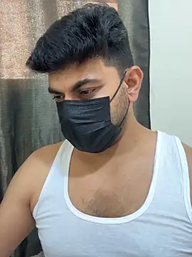 Snapshot of Handsome8677 chatting on 06-07-26, 11:58 Handsome8677 online show from 06-07-26, 11:58