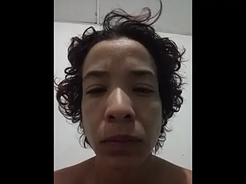 Teressa Love online show from 12-18-25, 10:32