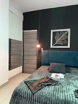 valentina herrrera online show from 03-19-26, 04:55