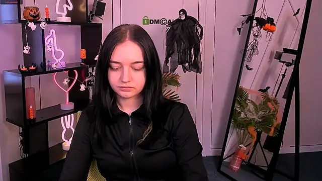 Snapshot of miki_ti chatting on 11-01-25, 09:55 miki ti online show from 11-01-25, 09:55