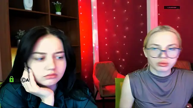 Snapshot of miki_ti chatting on 12-05-25, 06:33 miki ti online show from 12-05-25, 06:33