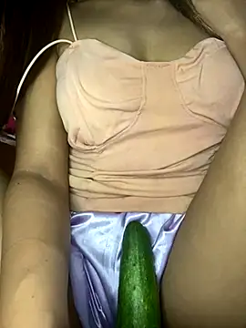 Snapshot of Su-115 chatting on 10-26-25, 05:02 Su-115 online show from 10-26-25, 05:02