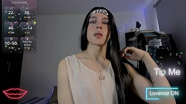 Lyric Mirage online show from 10-30-25, 02:29