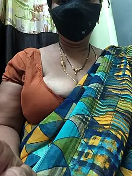 hot-telugu-queen online show from 11-18-25, 05:45