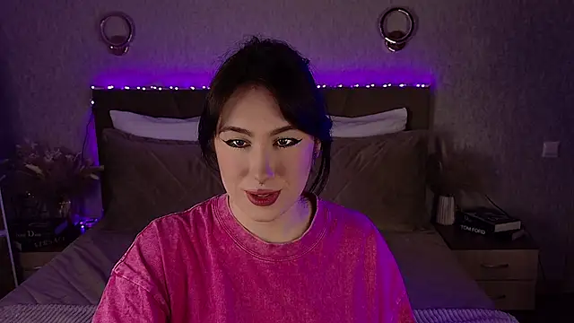 Busty Lina online show from 10-18-25, 05:10