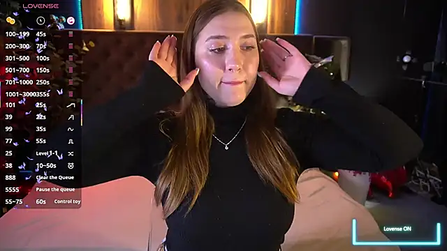 AmiraChase online show from 03-08-26, 01:48