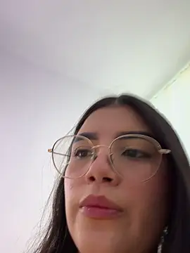 Julietalcl online show from 11-05-25, 09:15