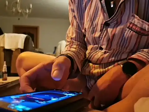 Snapshot of jokke1975 chatting on 10-20-25, 12:44 jokke1975 online show from 10-20-25, 12:44