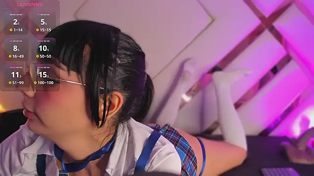 michelle cutee  online show from 03-04-26, 08:26