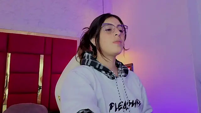 moon winy online show from 04-22-26, 11:23