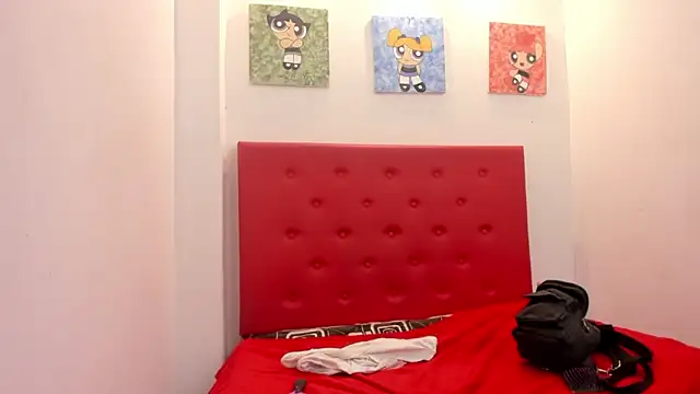 Snapshot of heylen_sofia chatting on 10-20-25, 04:07 heylen sofia online show from 10-20-25, 04:07