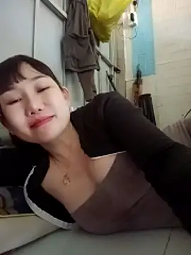 Ana-love2025 online show from 12-19-25, 12:17