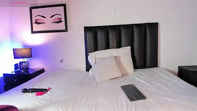 MelanieKimm online show from 12-05-25, 07:10