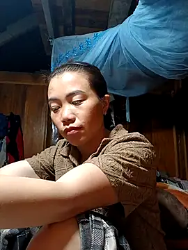 Snapshot of omai-ngot chatting on 11-25-25, 01:33 omai-ngot online show from 11-25-25, 01:33