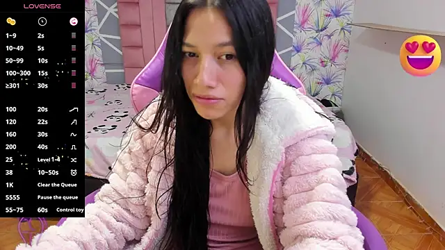 AdelaidaManson18 online show from 12-19-25, 03:13