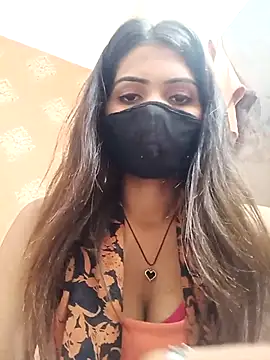 Snapshot of Sexy-queen-- chatting on 10-18-25, 10:27 Sexy-queen-- online show from 10-18-25, 10:27