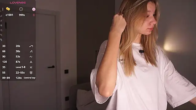 BrynnHolverson online show from 02-01-26, 07:12