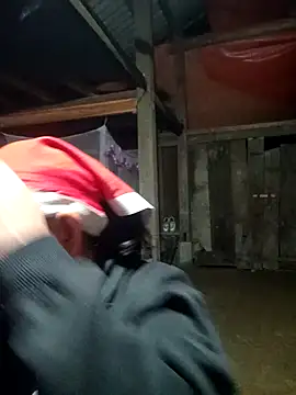 Snapshot of nui-show chatting on 12-03-25, 10:19 nui-show online show from 12-03-25, 10:19