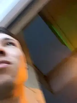 Gayunidos online show from 10-16-25, 10:33