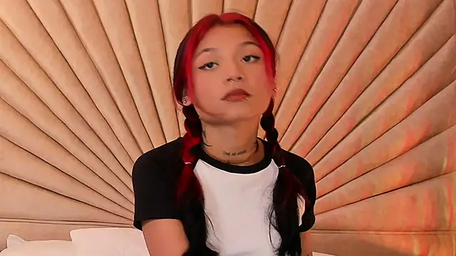 Emma duff online show from 10-28-25, 12:09