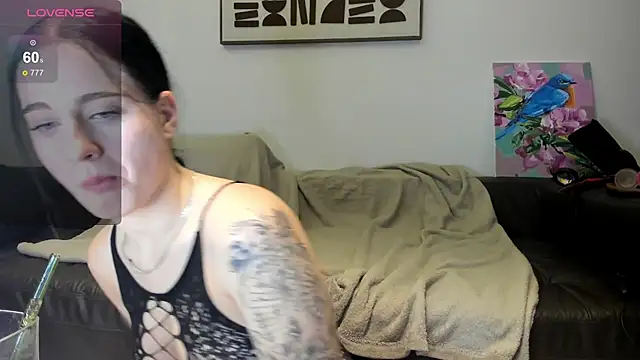 LexiSinnn online show from 12-05-25, 06:15