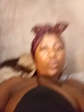 Snapshot of Bretbooty23 chatting on 10-22-25, 08:03 Bretbooty23 online show from 10-22-25, 08:03