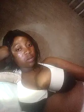 Snapshot of Bretbooty23 chatting on 12-15-25, 09:24 Bretbooty23 online show from 12-15-25, 09:24