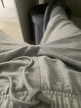 NayaValen online show from 11-21-25, 11:09