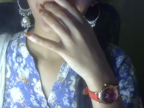 Shezi N online show from 10-22-25, 02:28