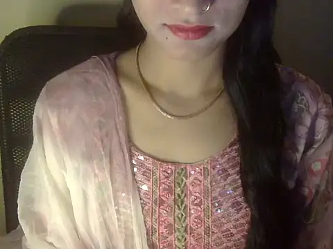 Shezi N online show from 12-19-25, 03:19