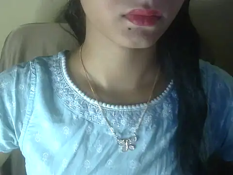 Shezi N online show from 06-15-26, 01:13