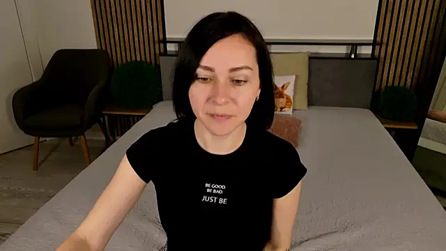 DitaNoir online show from 04-20-26, 05:54