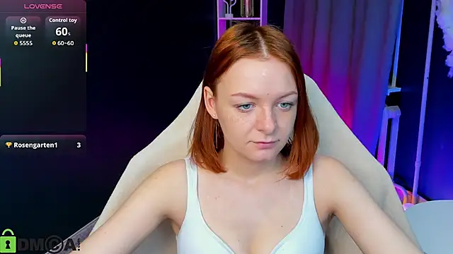 Snapshot of cherry_fever chatting on 10-26-25, 01:00 cherry fever online show from 10-26-25, 01:00