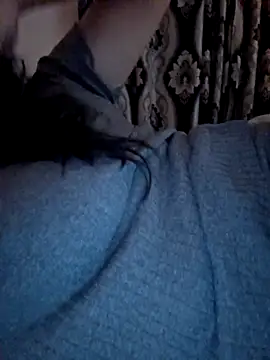 Snapshot of Ariana381 chatting on 10-29-25, 09:49 Ariana381 online show from 10-29-25, 09:49