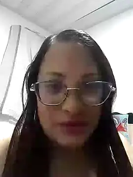 Snapshot of Meganz8 chatting on 10-17-25, 06:21 Meganz8 online show from 10-17-25, 06:21