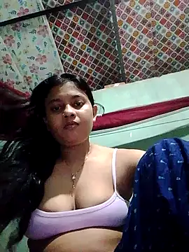 Snapshot of sexylive1100 chatting on 10-20-25, 04:07 sexylive1100 online show from 10-20-25, 04:07