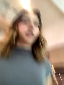 MiaaCute- online show from 12-14-25, 03:39