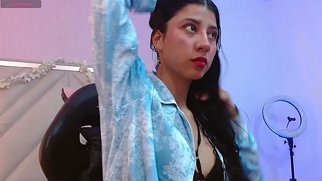 Adisson Tay online show from 11-20-25, 04:12