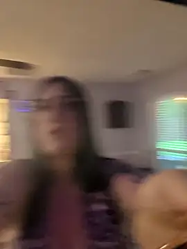 ImKatMeow online show from 05-01-26, 04:11