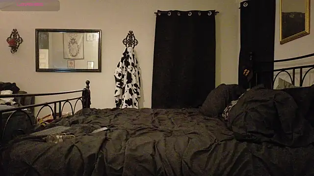 ImKatMeow online show from 06-13-26, 03:15