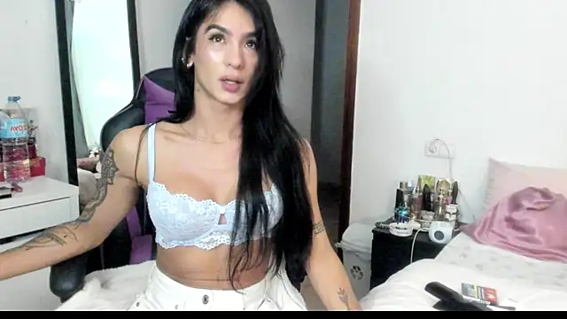 TellmeCatt online show from 10-19-25, 11:49