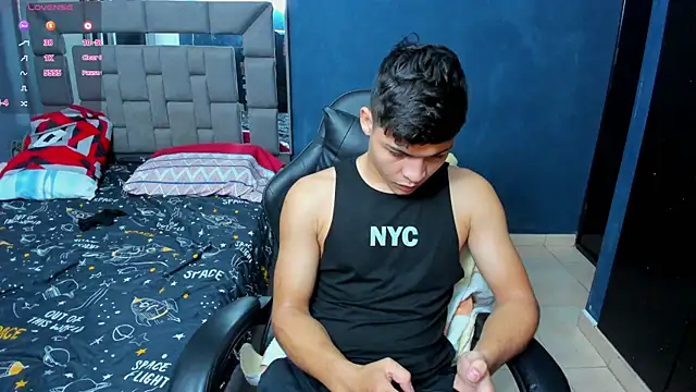 baby david 03 online show from 02-18-26, 04:52