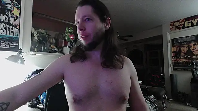 biggerisbetter12 online show from 04-25-26, 06:27